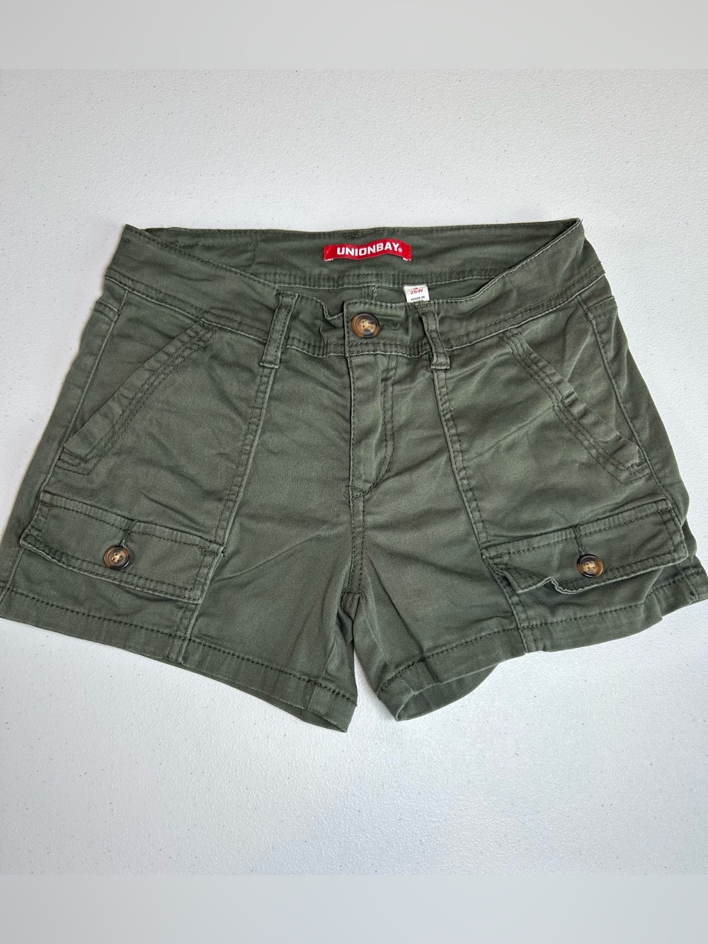 UNIONBAY Y2K Olive Green Utility Cargo Shorts Size 5/26W Stretch Twill